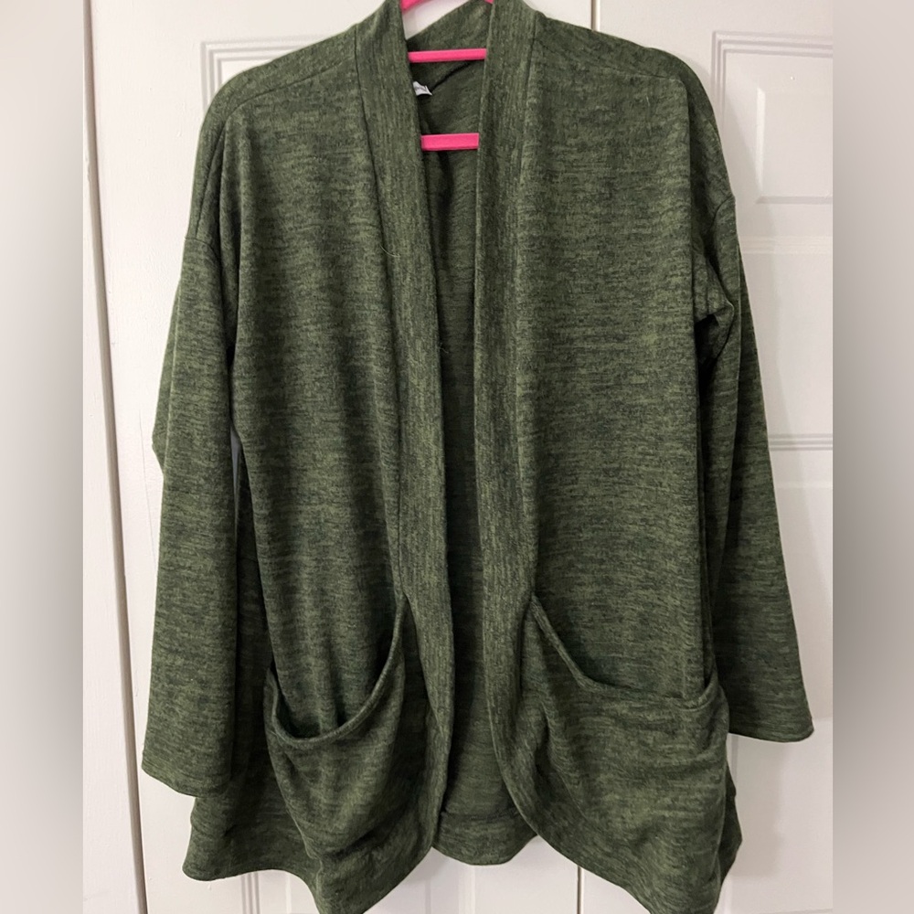 Egy California Slouch Open Olive Cardigan